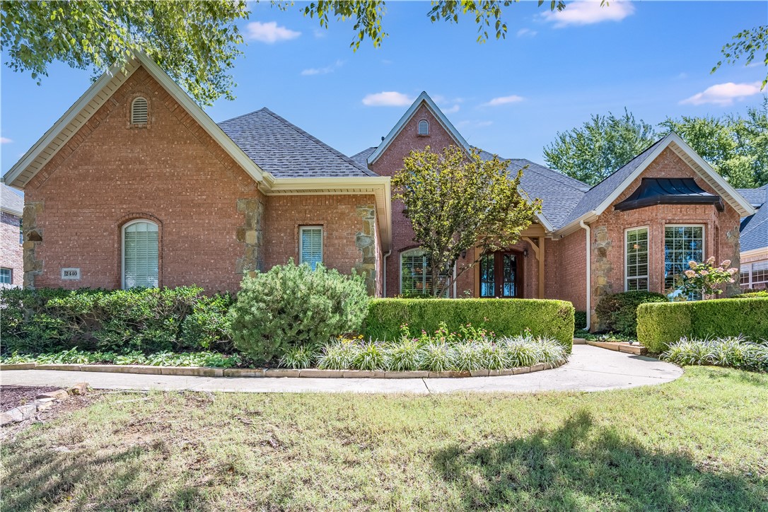 Covington Park Blvd, Fayetteville, AR 72703
