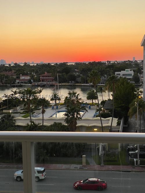722-5601 Collins Ave, Miami Beach, FL, 33140-2445 | Card Image