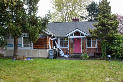 4535 Colby Ave, Everett, WA, 98203-2924 | Card Image