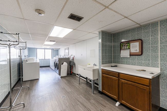 APT-511 - 375 Plum Creek Dr, Condo with 1 bedrooms, 1 bathrooms and 2 parking in Wheeling IL | Image 19