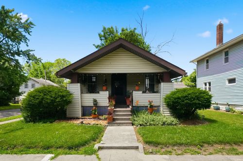 2822 Central Dr, Fort Wayne, IN, 46806-3821 | Card Image