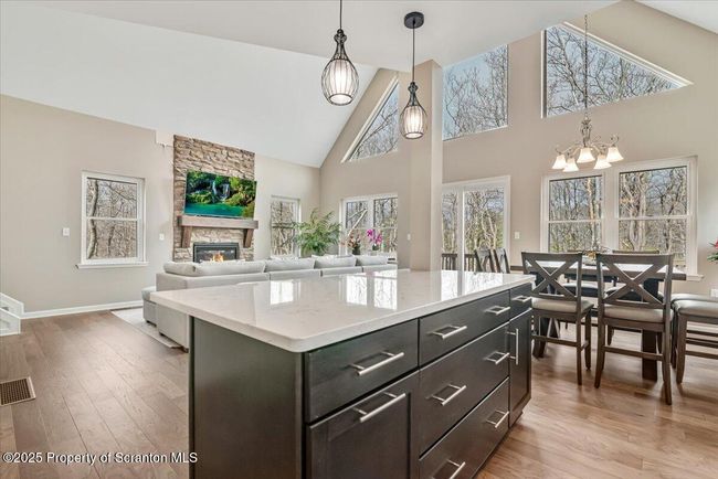 Kitchen | Image 19