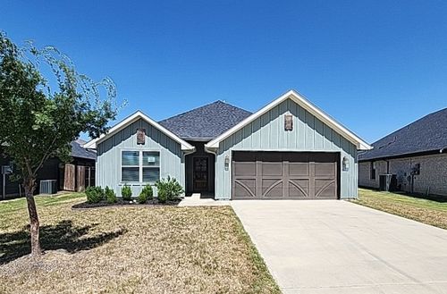 905 Rodgers Ave, Godley, TX, 76044-3463 | Card Image