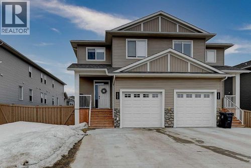 10303 149 Ave, Grande Prairie, AB, T8X0R8 | Card Image