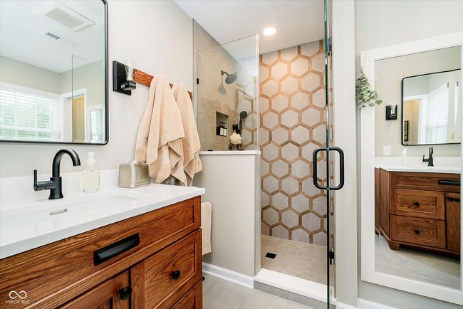 Primary Owner's Bath | Image 14