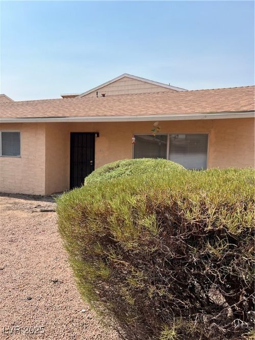 apt-a-5116 Golden Ln, Las Vegas, NV, 89119-1735 | Card Image