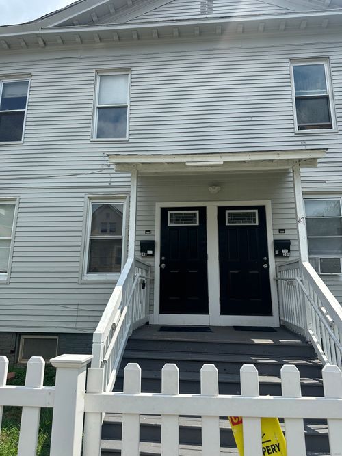 b-34B Brook St, Hartford, CT, 06120-2522 | Card Image