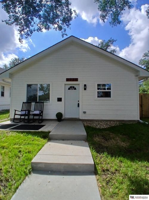 2730 S 12th St, Omaha, NE, 68108-1518 | Card Image