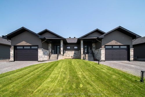 61-63 Adam St, St Albert, ON, K0A3C0 | Card Image