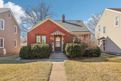 3163 S 28th Street, Milwaukee, WI, 53215 | Card Image