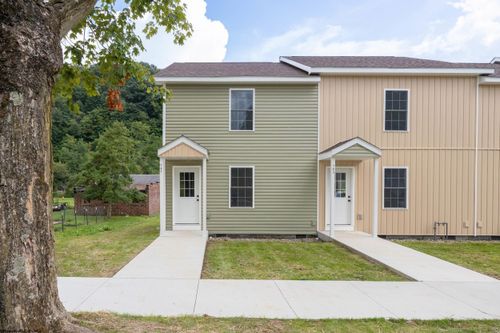 141 Mulberry Ave, Weston, WV, 26452-1553 | Card Image