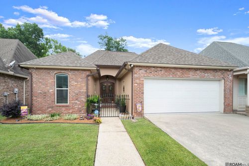 8425 Le Marie Ct, Denham Springs, LA, 70706-1536 | Card Image