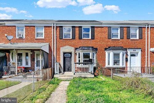 956 Middlesex Rd, ESSEX, MD, 21221-2130 | Card Image