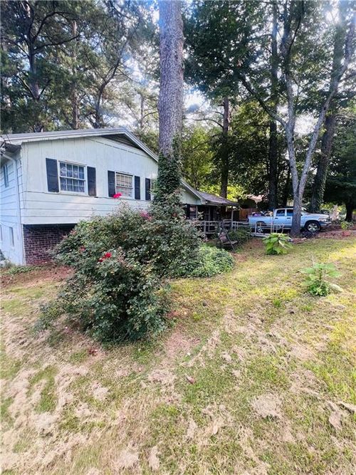 2749 Shelley Ln, Ellenwood, GA, 30294-4017 | Card Image
