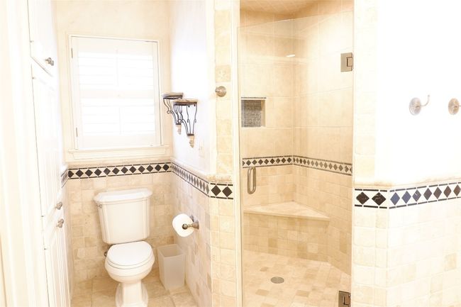 2203 Griswold Ln, House other with 4 bedrooms, 4 bathrooms and 4 parking in Austin TX | Image 19