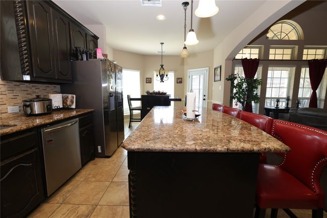 127 Lake Trail Dr, House other with 5 bedrooms, 4 bathrooms and null parking in Red Oak TX | Image 8