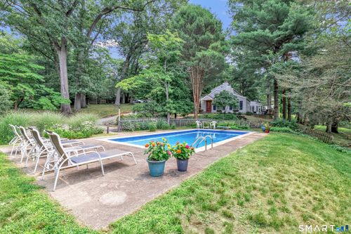 107 Roseville Rd, Westport, CT, 06880-3719 | Card Image