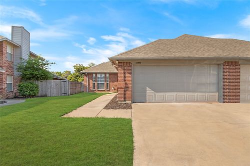 11909 Rhulen Ct, Aledo, TX, 76008-3587 | Card Image