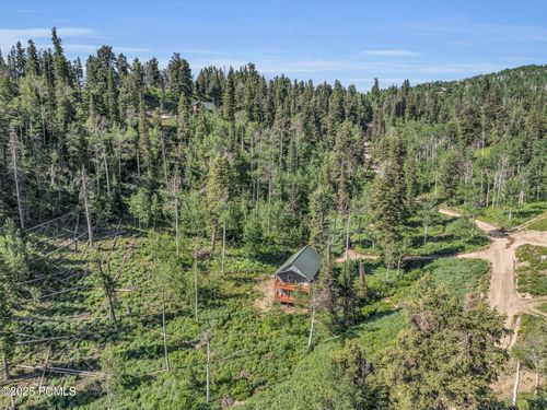 1624 Pine Cone Cir, Coalville, UT, 84017-6427 | Card Image