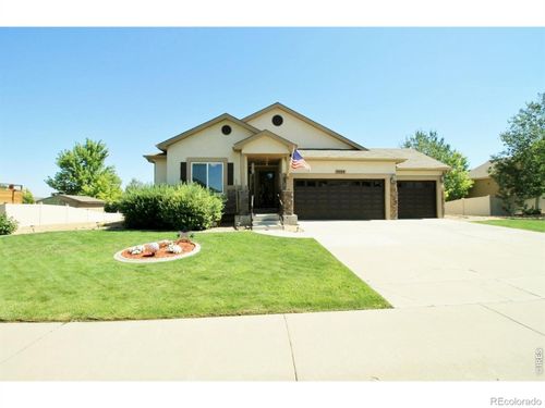 7404 Ladbroke Dr, Windsor, CO, 80550-2630 | Card Image