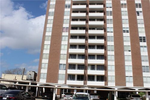 apt-304-715 S Upper Broadway St, Corpus Christi, TX, 78401-3541 | Card Image