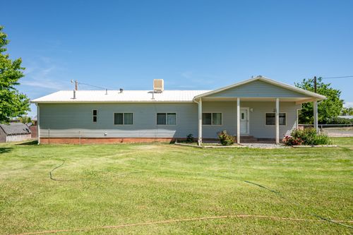 315 N 500 W, Parowan, UT, 84761 | Card Image
