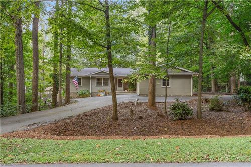 7206 Haw Ridge Rd, Summerfield, NC, 27358-9373 | Card Image