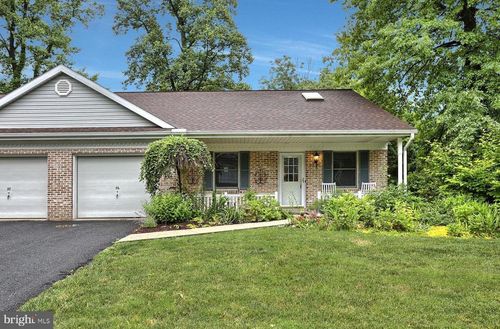 56 Timber Villa, ELIZABETHTOWN, PA, 17022-9220 | Card Image