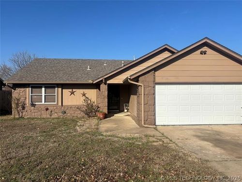 3114 Maple Pl, Broken Arrow, OK, 74012-7752 | Card Image