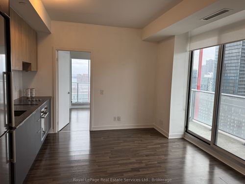 1912-120 Parliament St, Toronto, ON, M5A0N6 | Card Image