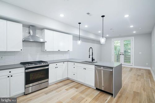 unit-1-2709 W Jefferson St, PHILADELPHIA, PA, 19121-4065 | Card Image