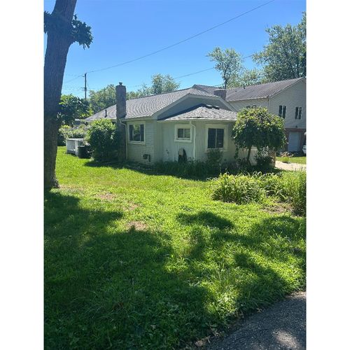 3817 Woodview Ave, West Bloomfield, MI, 48324-2675 | Card Image