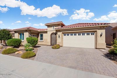 27448 W Yukon Drive, House other with 2 bedrooms, 3 bathrooms and null parking in Buckeye AZ | Image 1