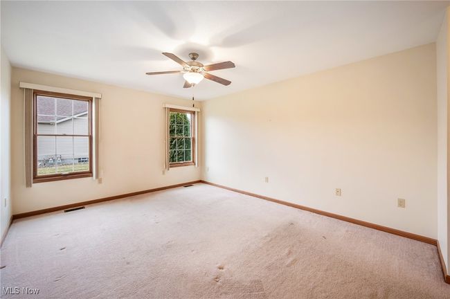 1089 Park Pl, Condo with 2 bedrooms, 2 bathrooms and null parking in Niles OH | Image 16