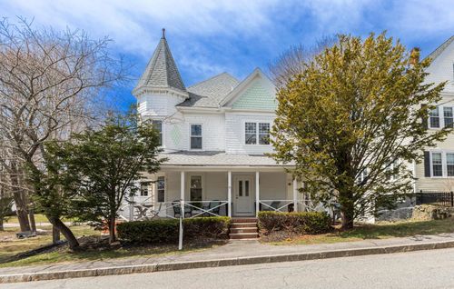 11 Rogers Rd, Kittery, ME, 03904-1418 | Card Image