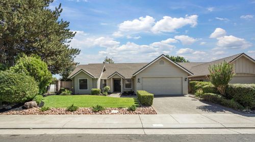 2300 Eilers Ln, Lodi, CA, 95242-9110 | Card Image