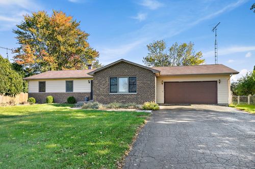 19474 Hahn Rd, Dekalb, IL, 60115-8441 | Card Image