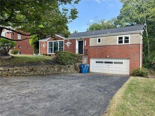 3548 Ridgewood Dr, Pittsburgh, PA, 15235-5230 | Card Image