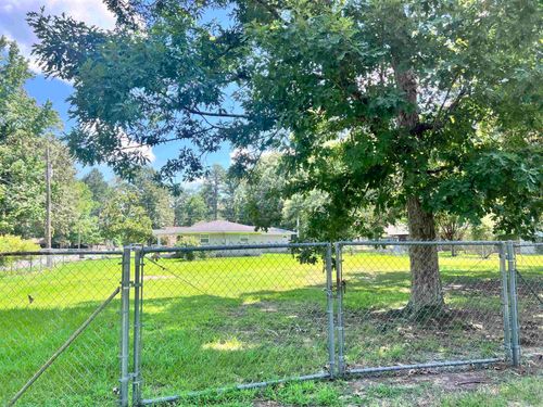 00 Center/Oxford, White Hall, AR, 71602 | Card Image