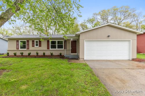 279 Andover Street Se, Grand Rapids, MI, 49548 | Card Image