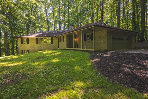 1200 Lakewood Dr, Blacksburg, VA, 24060-2005 | Card Image