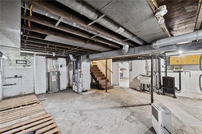 701 Stanley Ave, House other with 4 bedrooms, 2 bathrooms and 2 parking in Springdale PA | Image 23