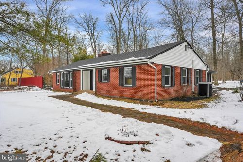 6246 Point Pleasant Pike, DOYLESTOWN, PA, 18902-9302 | Card Image