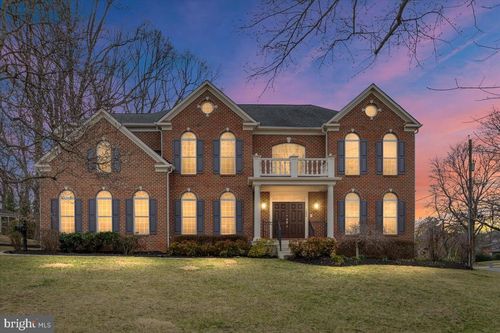 7808 Winterberry Pl, BETHESDA, MD, 20817-4852 | Card Image