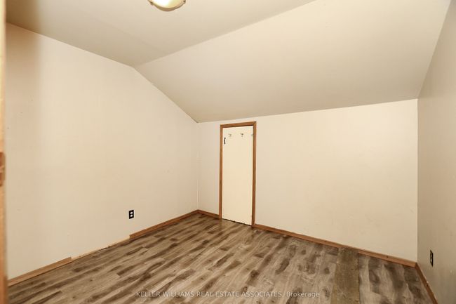 329 Josephine St, Home with 11 bedrooms, 6 bathrooms and 10 parking in Huron ON | Image 15