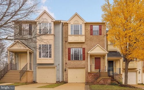 5403 Crystalford Ln, Centreville, VA, 20120-2084 | Card Image