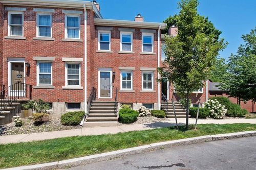 82-82 Captains Row, Chelsea, MA, 02150-4023 | Card Image