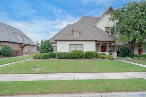 110 Chimes Way Sw, Huntsville, AL, 35824-2443 | Card Image