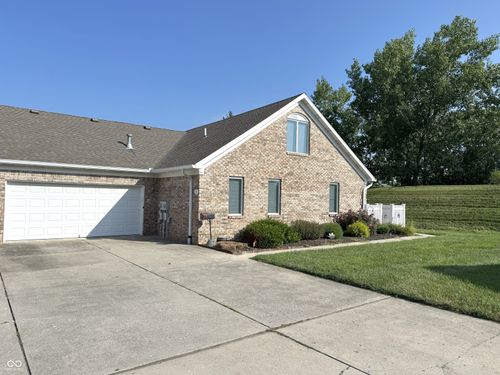 310 Dry Branch Dr, Crawfordsville, IN, 47933-3843 | Card Image