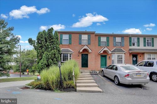 301-301 Country Club Rd, Red Lion, PA, 17356-8695 | Card Image